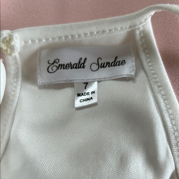 Emerald Sundae White Sequin Halter Dress size 7 preloved - Picture 7 of 7